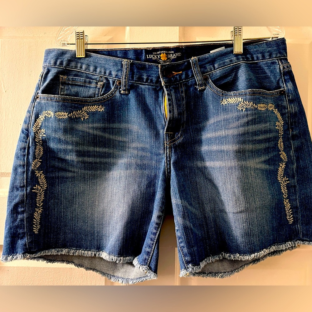 Lucky Abbey Jean Shorts with Flower Embroidery, Size 12